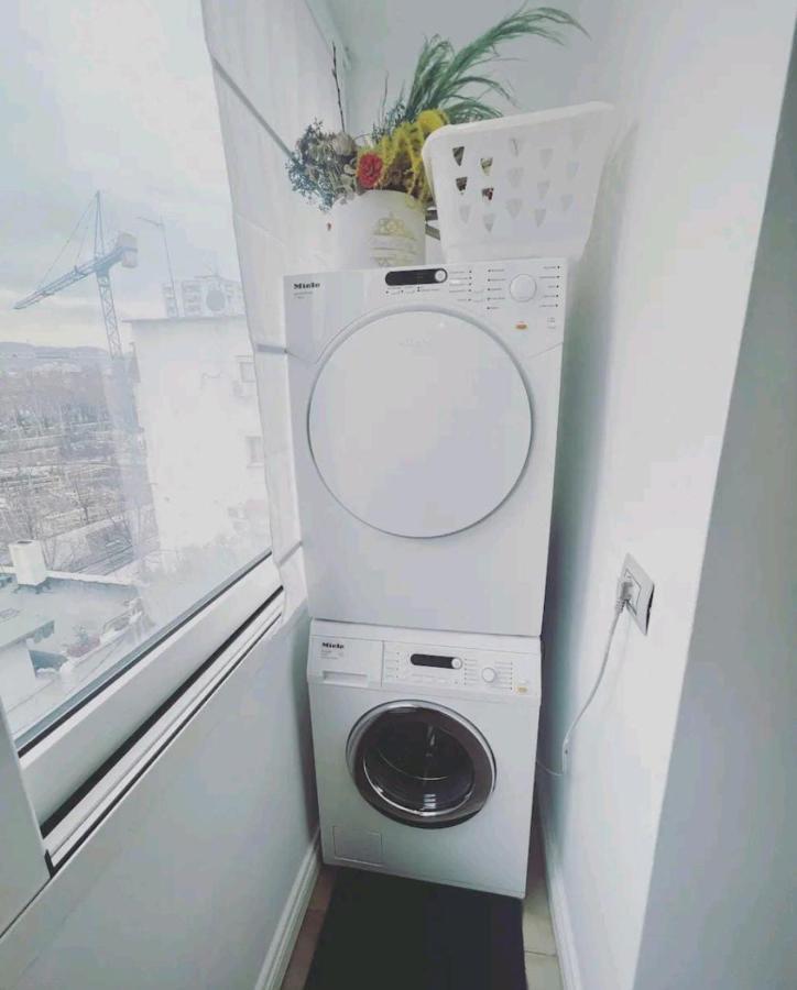 Cozy & Stylish Apartment Тирана Экстерьер фото